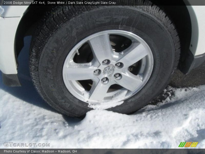 Stone White / Dark Slate Gray/Light Slate Gray 2008 Dodge Nitro SXT 4x4
