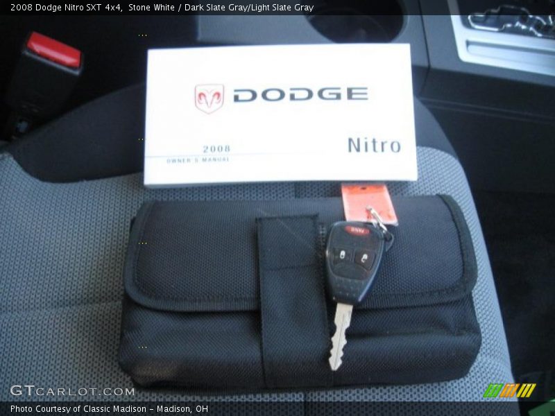 Stone White / Dark Slate Gray/Light Slate Gray 2008 Dodge Nitro SXT 4x4