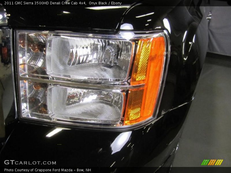 Onyx Black / Ebony 2011 GMC Sierra 3500HD Denali Crew Cab 4x4