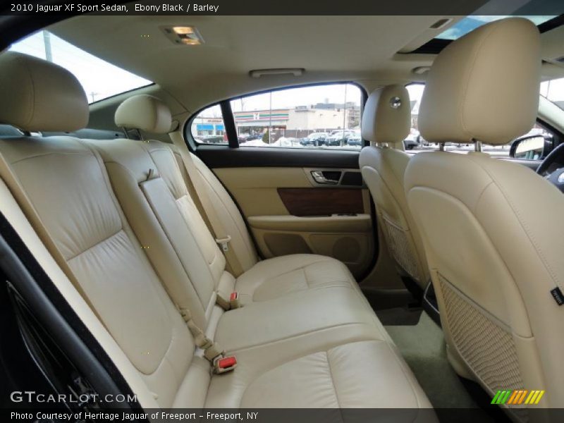  2010 XF Sport Sedan Barley Interior