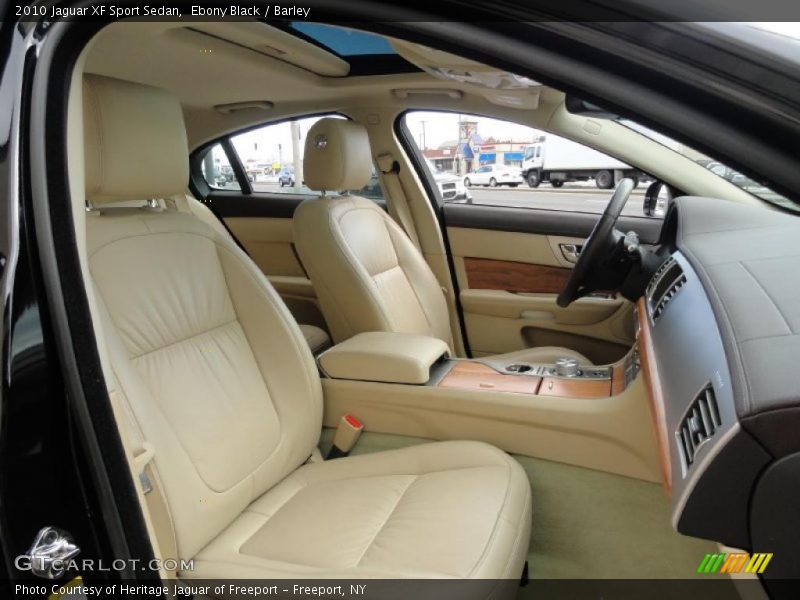 2010 XF Sport Sedan Barley Interior