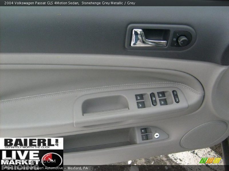 Stonehenge Grey Metallic / Grey 2004 Volkswagen Passat GLS 4Motion Sedan