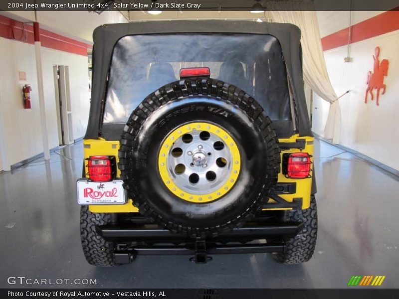 Solar Yellow / Dark Slate Gray 2004 Jeep Wrangler Unlimited 4x4
