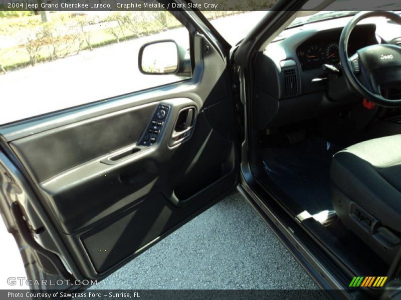 Graphite Metallic / Dark Slate Gray 2004 Jeep Grand Cherokee Laredo