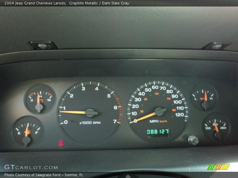 Graphite Metallic / Dark Slate Gray 2004 Jeep Grand Cherokee Laredo