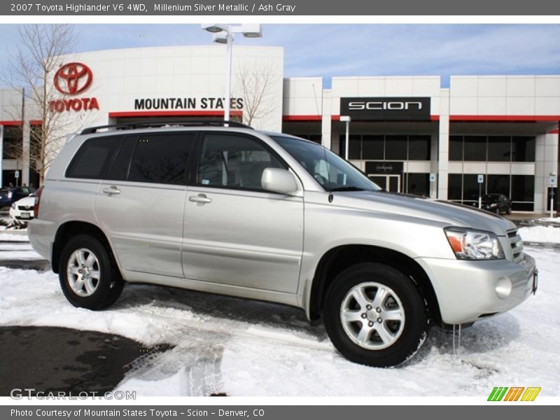 Millenium Silver Metallic / Ash Gray 2007 Toyota Highlander V6 4WD