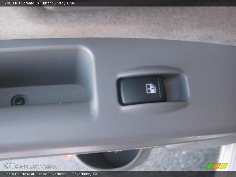 Bright Silver / Gray 2008 Kia Sorento LX