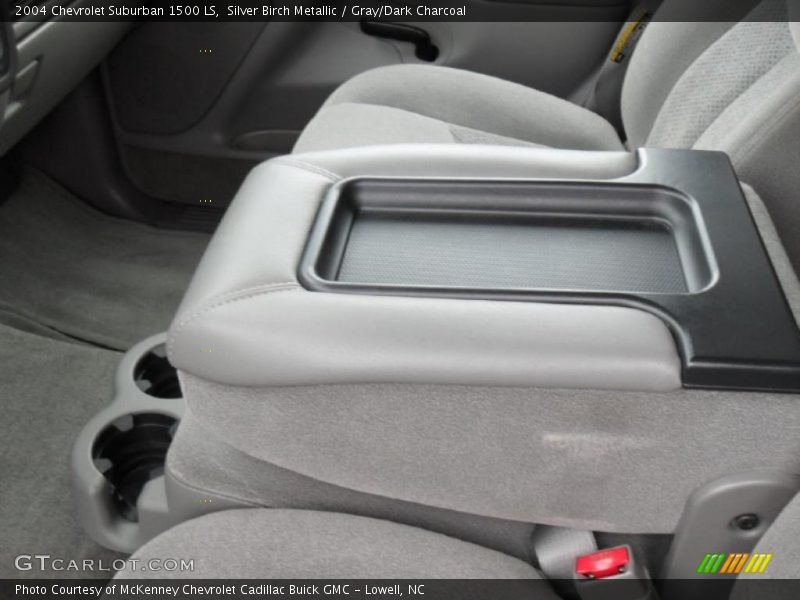 Silver Birch Metallic / Gray/Dark Charcoal 2004 Chevrolet Suburban 1500 LS
