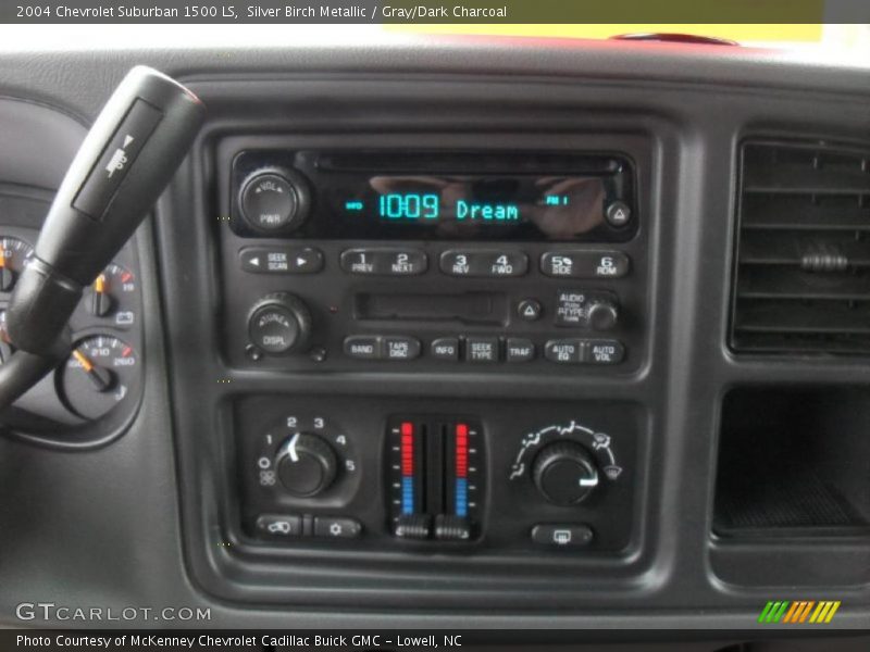 Controls of 2004 Suburban 1500 LS