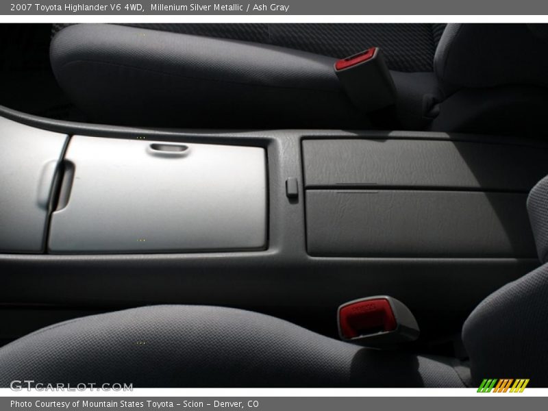 Millenium Silver Metallic / Ash Gray 2007 Toyota Highlander V6 4WD