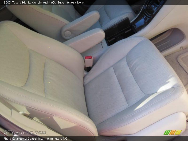 Super White / Ivory 2003 Toyota Highlander Limited 4WD