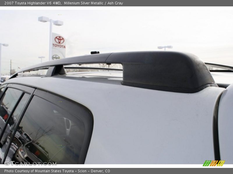 Millenium Silver Metallic / Ash Gray 2007 Toyota Highlander V6 4WD