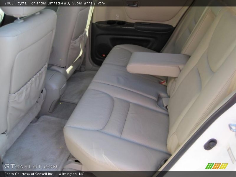 Super White / Ivory 2003 Toyota Highlander Limited 4WD