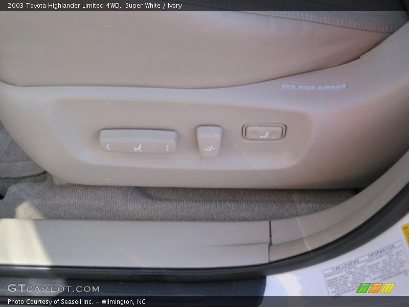 Super White / Ivory 2003 Toyota Highlander Limited 4WD