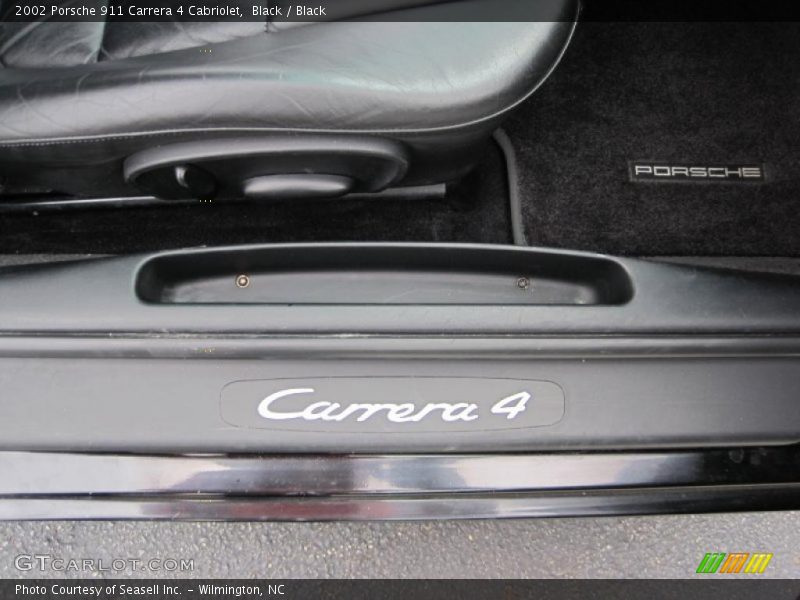  2002 911 Carrera 4 Cabriolet Logo