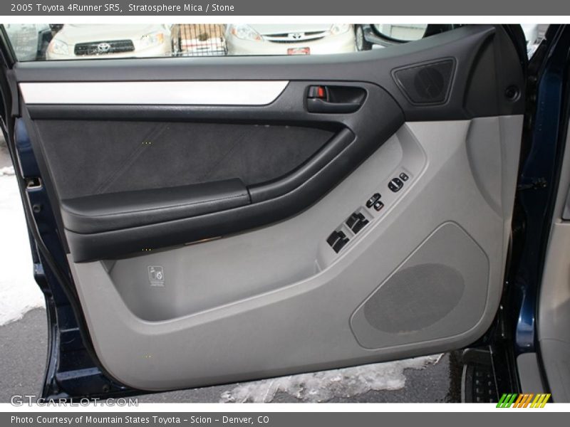Door Panel of 2005 4Runner SR5