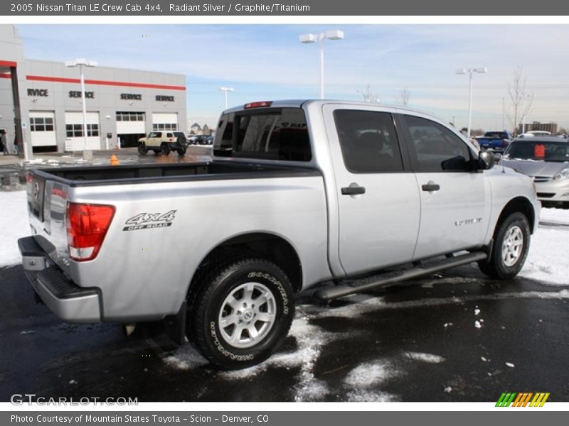  2005 Titan LE Crew Cab 4x4 Radiant Silver