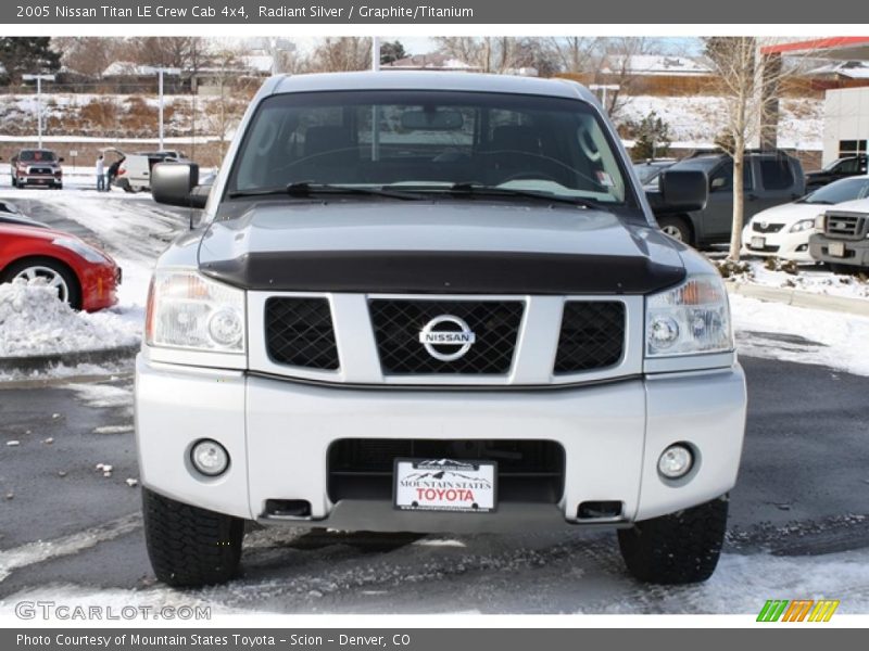 Radiant Silver / Graphite/Titanium 2005 Nissan Titan LE Crew Cab 4x4