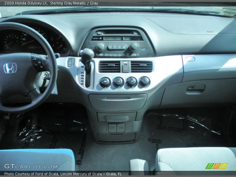 Dashboard of 2009 Odyssey LX