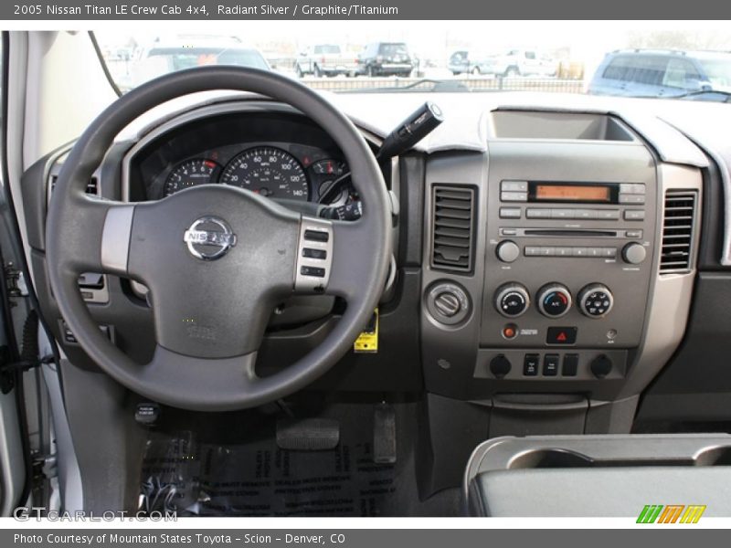 Radiant Silver / Graphite/Titanium 2005 Nissan Titan LE Crew Cab 4x4