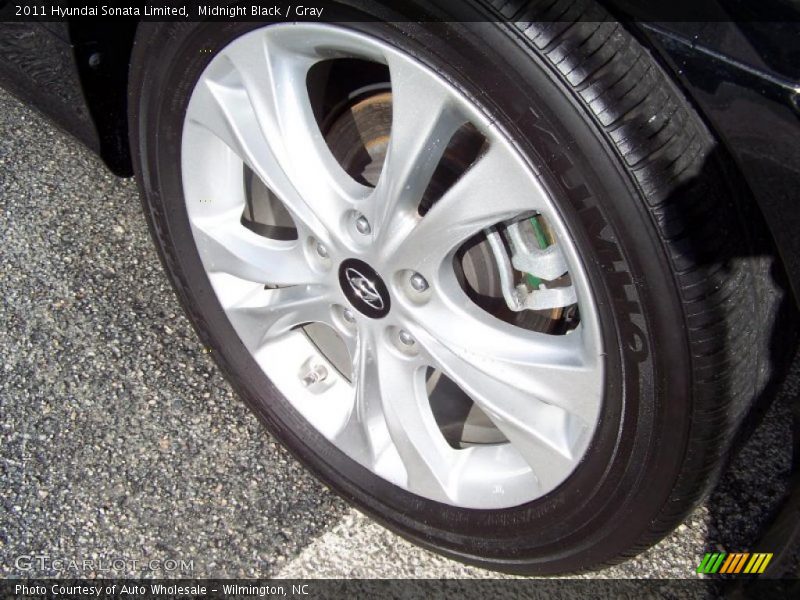 Midnight Black / Gray 2011 Hyundai Sonata Limited
