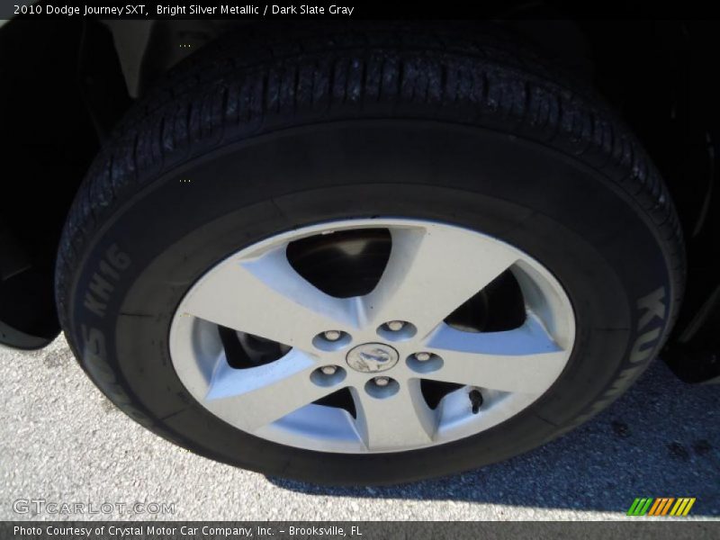 Bright Silver Metallic / Dark Slate Gray 2010 Dodge Journey SXT