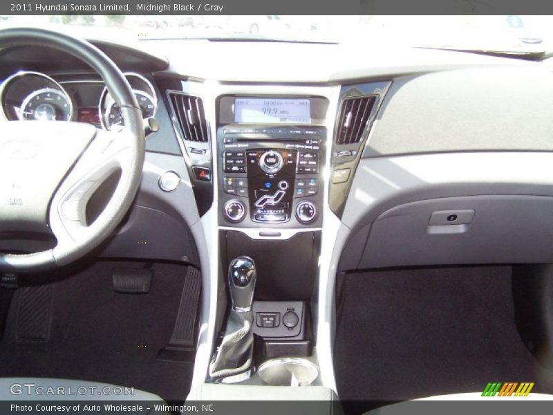 Midnight Black / Gray 2011 Hyundai Sonata Limited