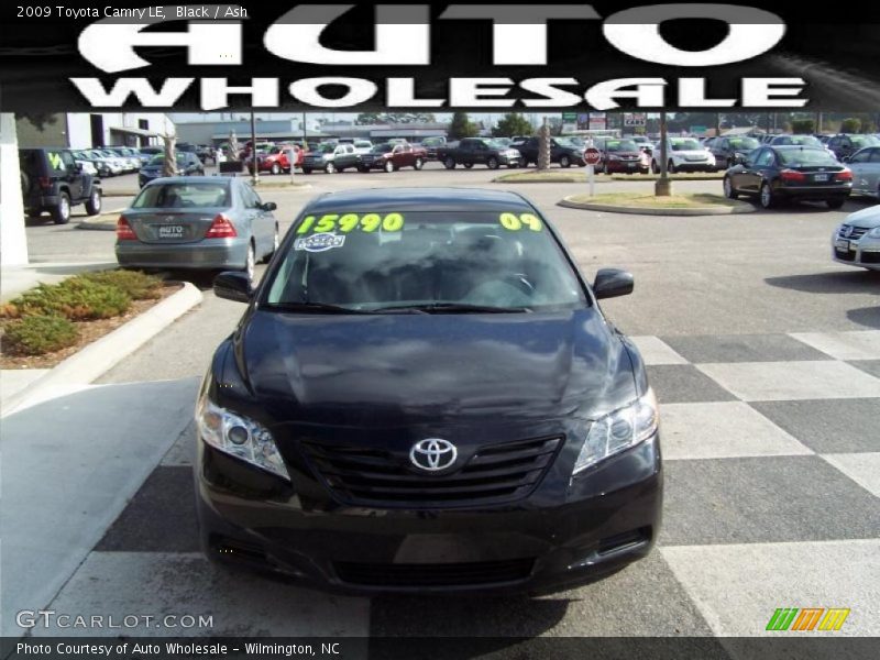 Black / Ash 2009 Toyota Camry LE