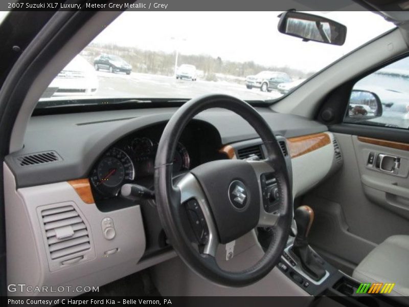 Meteor Grey Metallic / Grey 2007 Suzuki XL7 Luxury