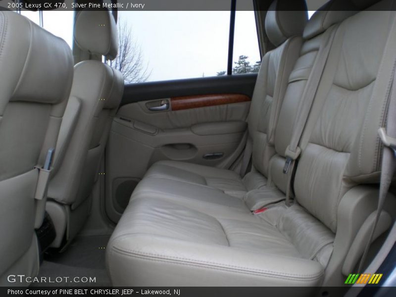 Silver Pine Metallic / Ivory 2005 Lexus GX 470