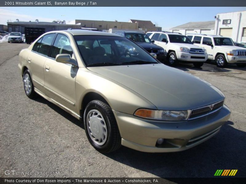 Front 3/4 View of 2001 Galant ES