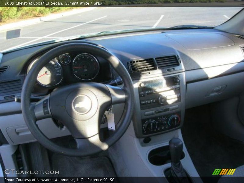 Summit White / Gray 2009 Chevrolet Cobalt LT Sedan