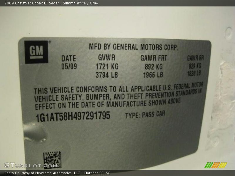 Summit White / Gray 2009 Chevrolet Cobalt LT Sedan