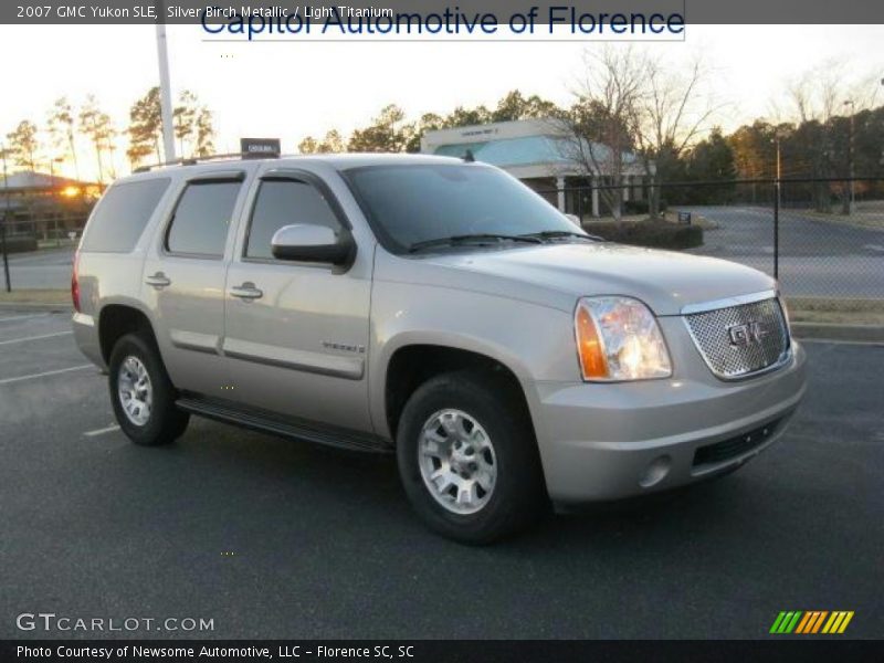 Silver Birch Metallic / Light Titanium 2007 GMC Yukon SLE