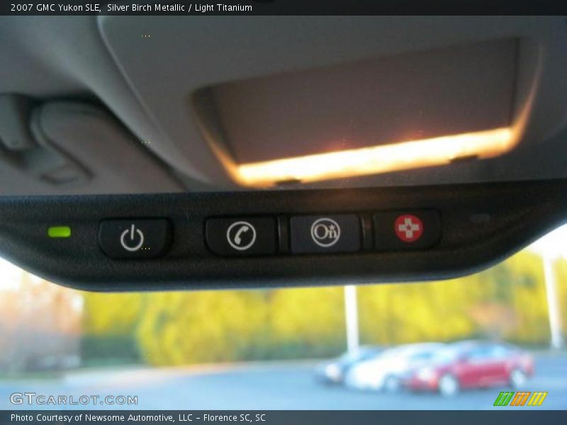 Silver Birch Metallic / Light Titanium 2007 GMC Yukon SLE