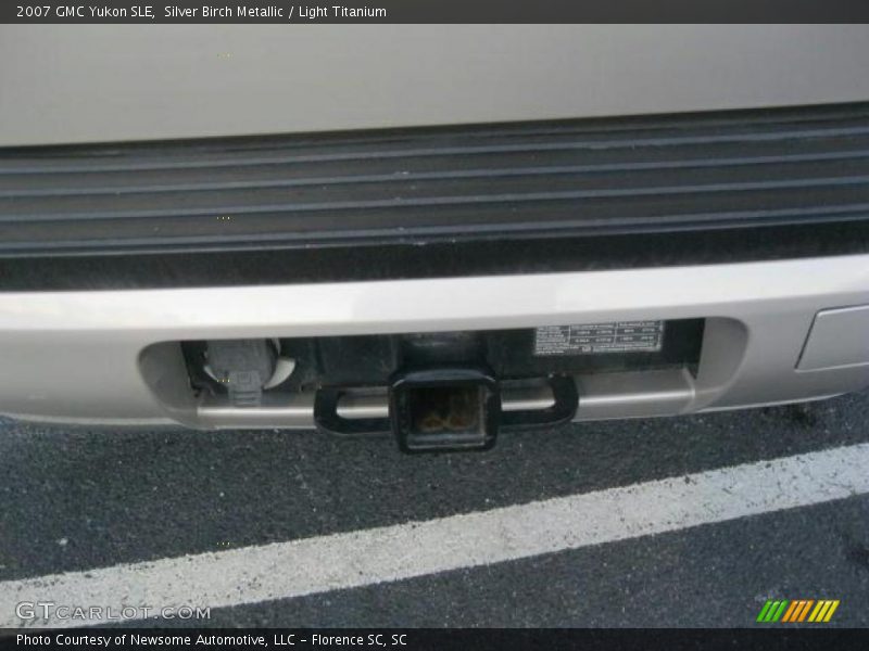Silver Birch Metallic / Light Titanium 2007 GMC Yukon SLE