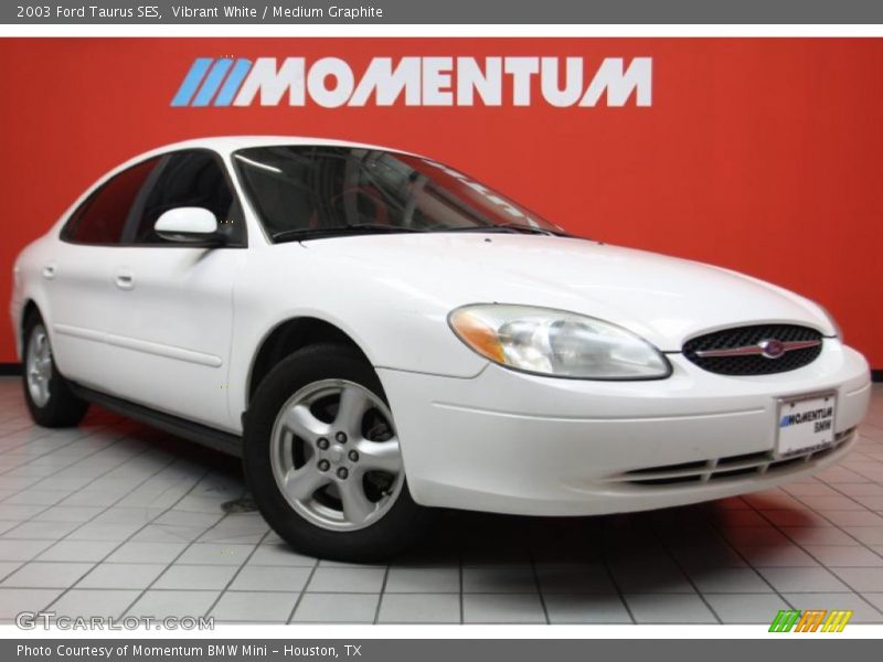 Vibrant White / Medium Graphite 2003 Ford Taurus SES