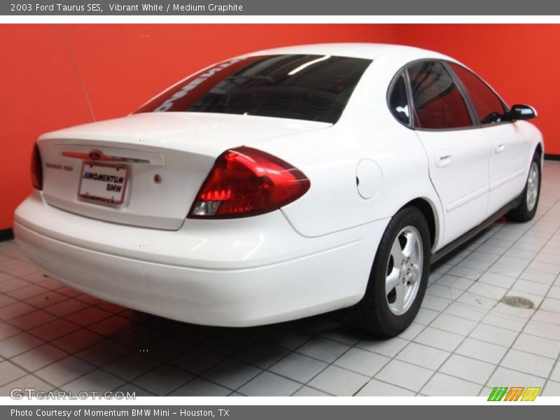 Vibrant White / Medium Graphite 2003 Ford Taurus SES