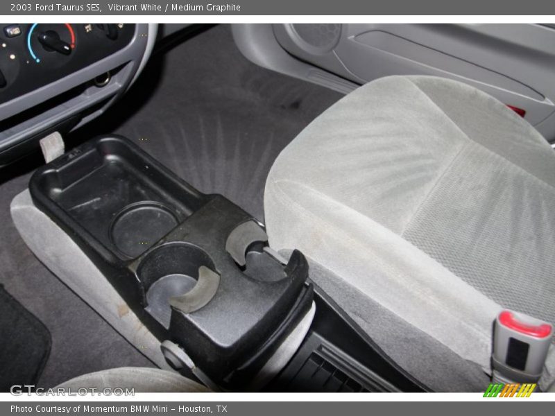 Vibrant White / Medium Graphite 2003 Ford Taurus SES