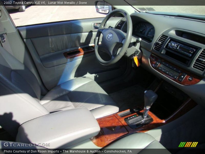 Lunar Mist Metallic / Stone 2002 Toyota Camry XLE V6
