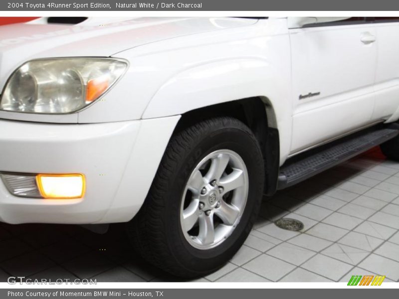 Natural White / Dark Charcoal 2004 Toyota 4Runner Sport Edition