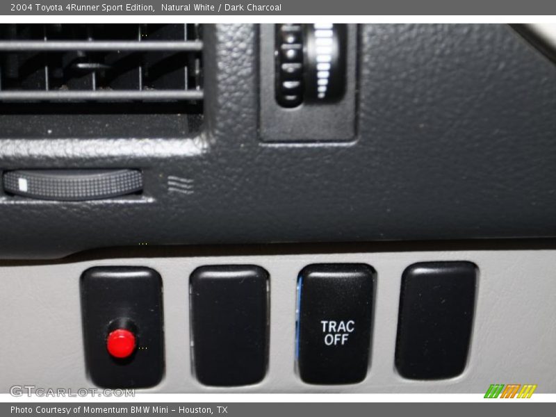 Natural White / Dark Charcoal 2004 Toyota 4Runner Sport Edition