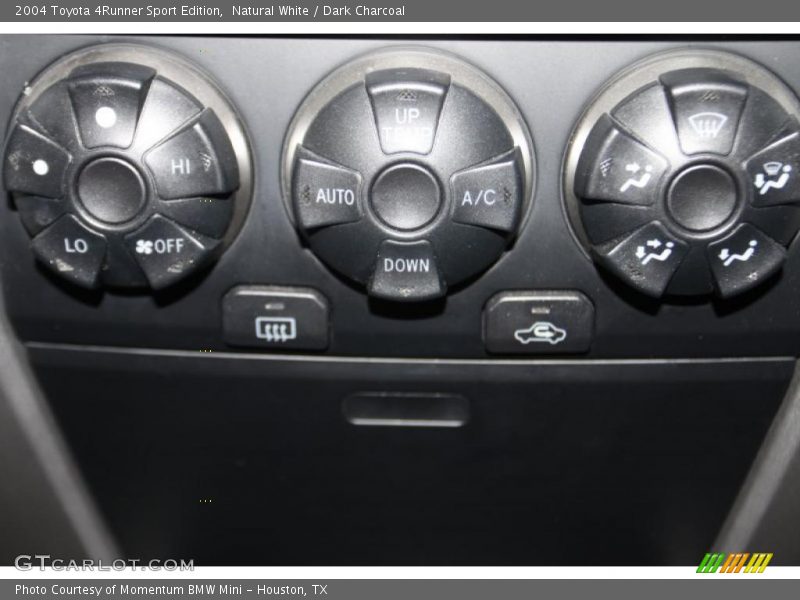 Natural White / Dark Charcoal 2004 Toyota 4Runner Sport Edition