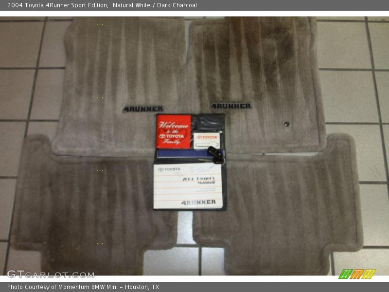 Natural White / Dark Charcoal 2004 Toyota 4Runner Sport Edition