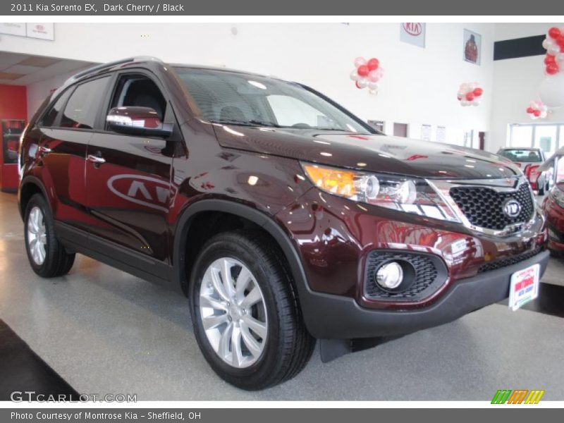 Dark Cherry / Black 2011 Kia Sorento EX