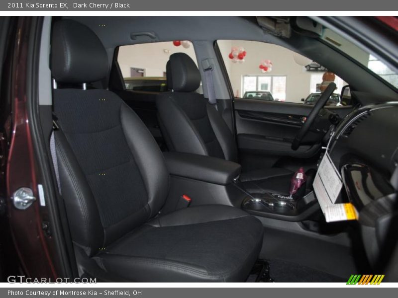 Dark Cherry / Black 2011 Kia Sorento EX