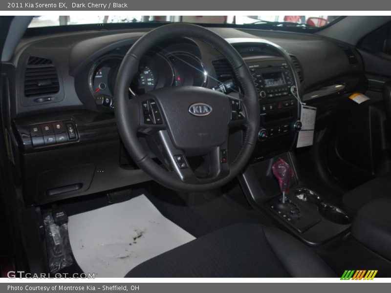 Dark Cherry / Black 2011 Kia Sorento EX