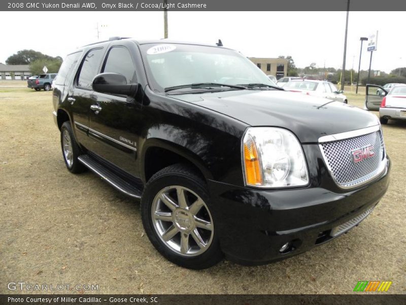 Onyx Black / Cocoa/Light Cashmere 2008 GMC Yukon Denali AWD