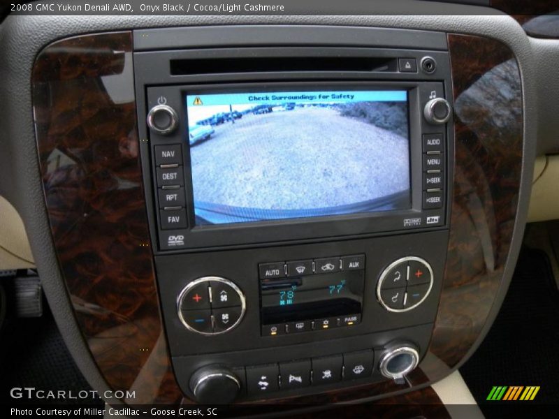 Onyx Black / Cocoa/Light Cashmere 2008 GMC Yukon Denali AWD