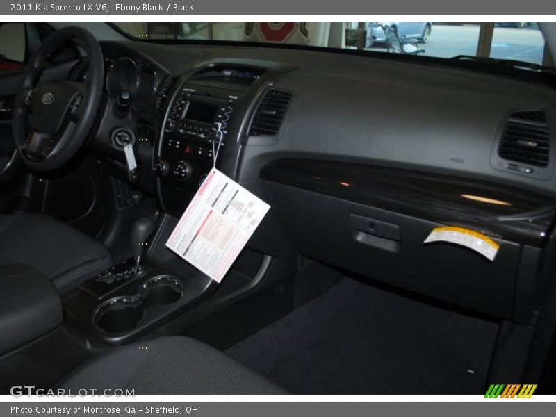 Ebony Black / Black 2011 Kia Sorento LX V6